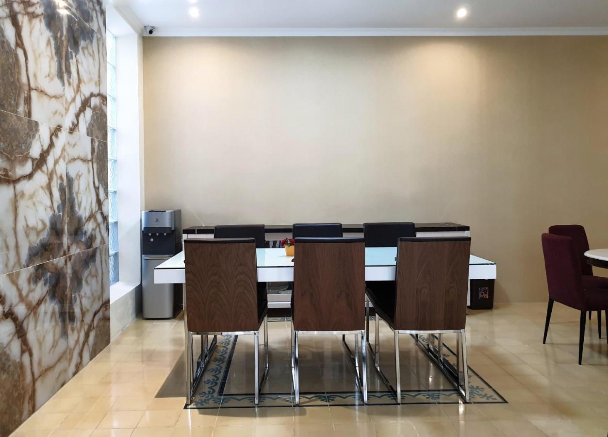 يوغياكارتا Malioboro Place المظهر الخارجي الصورة