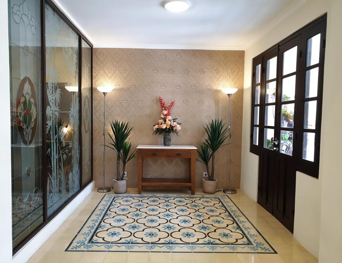 يوغياكارتا Malioboro Place المظهر الخارجي الصورة
