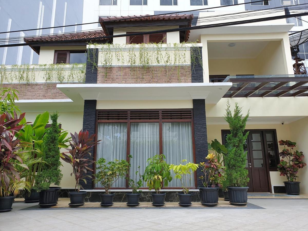 يوغياكارتا Malioboro Place المظهر الخارجي الصورة